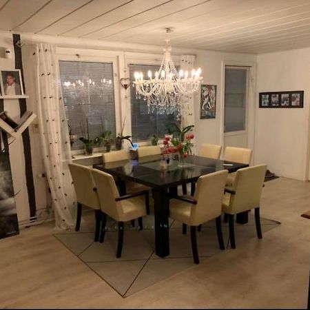 Own Private Room In A Big House! Luleå Zewnętrze zdjęcie