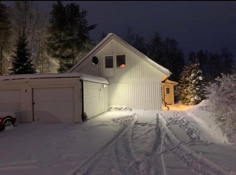 Own Private Room In A Big House! Luleå Zewnętrze zdjęcie
